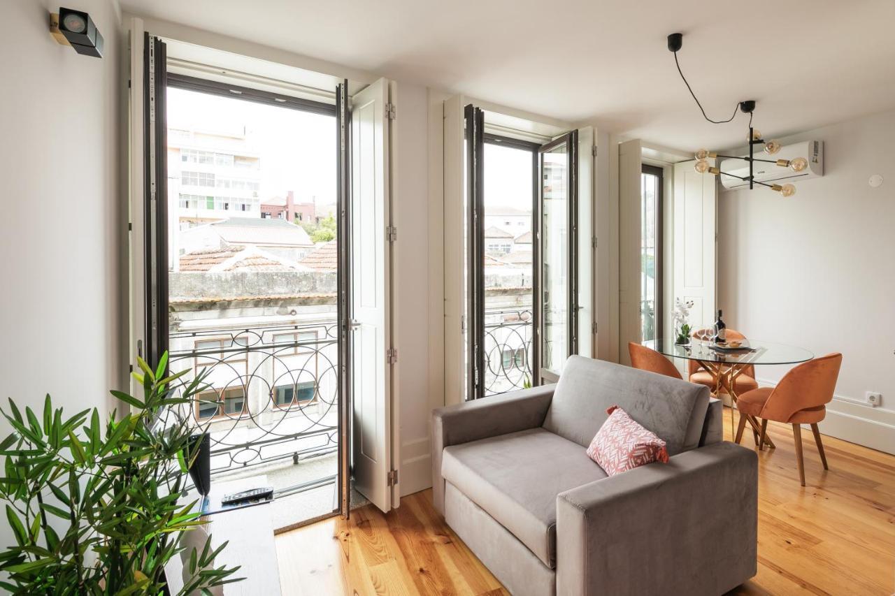 Bright Studio Near Douro River - With Balcony Porto Buitenkant foto
