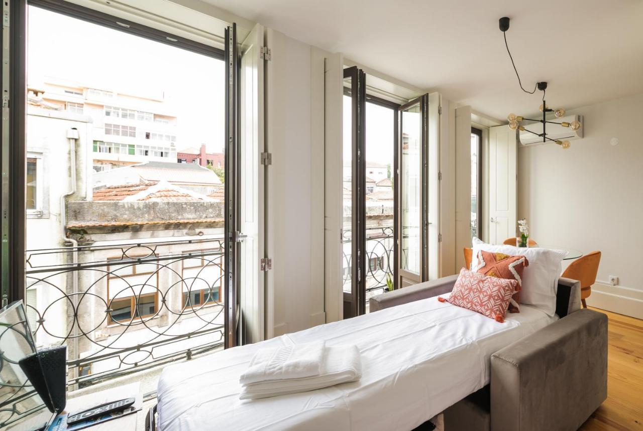 Bright Studio Near Douro River - With Balcony Porto Buitenkant foto
